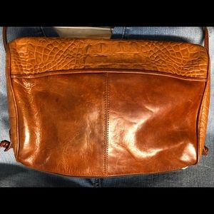 Portifino Leather Shoulder Bag Brown